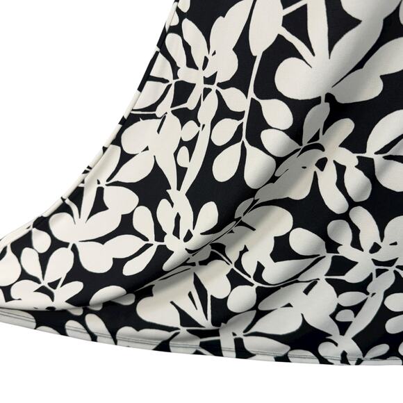 Liz Claiborne Large Top Floral Sleeveless Stretch Flared Hem Round Neck Multi - Picture 6 of 8